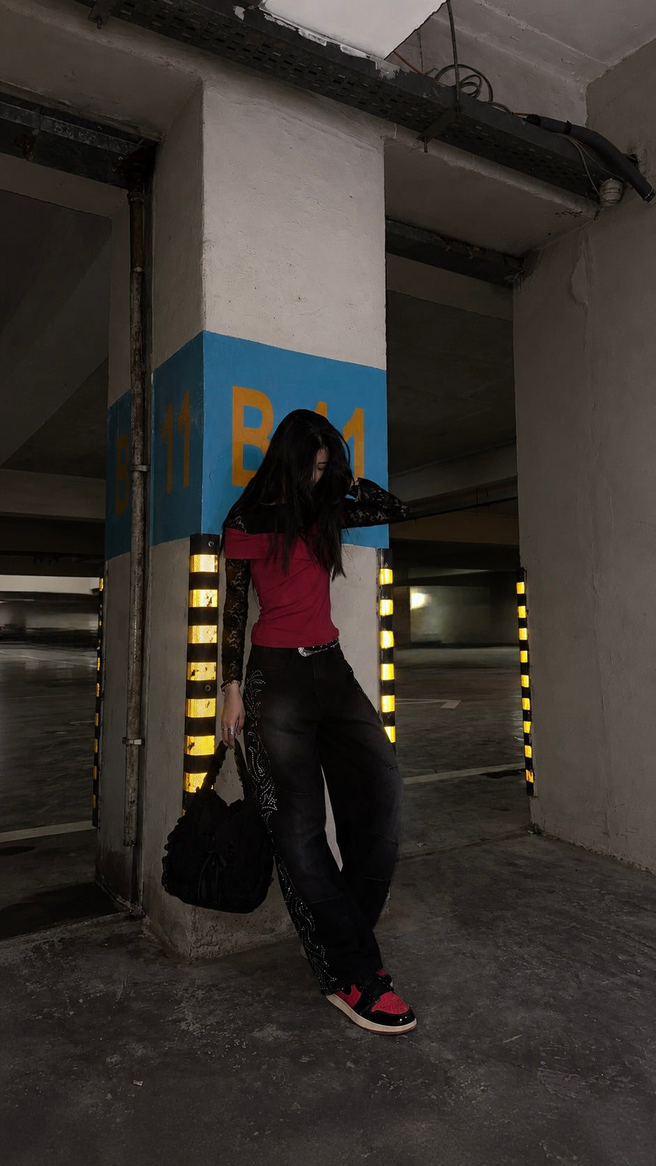 Noir Crystal Baggy Jeans